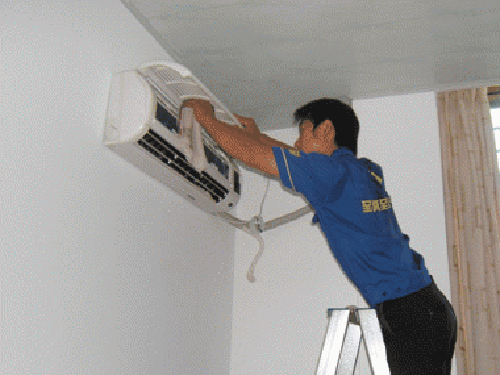 空调冷凝器漏了怎么修 空调冷凝器漏了怎么修