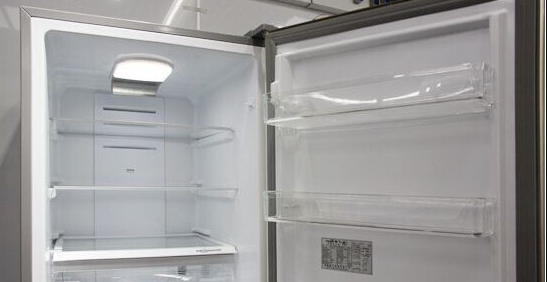 冰箱异味